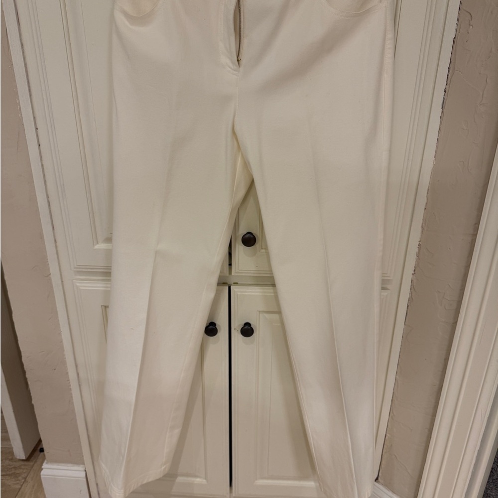 St. John Cream Straight Leg Pants